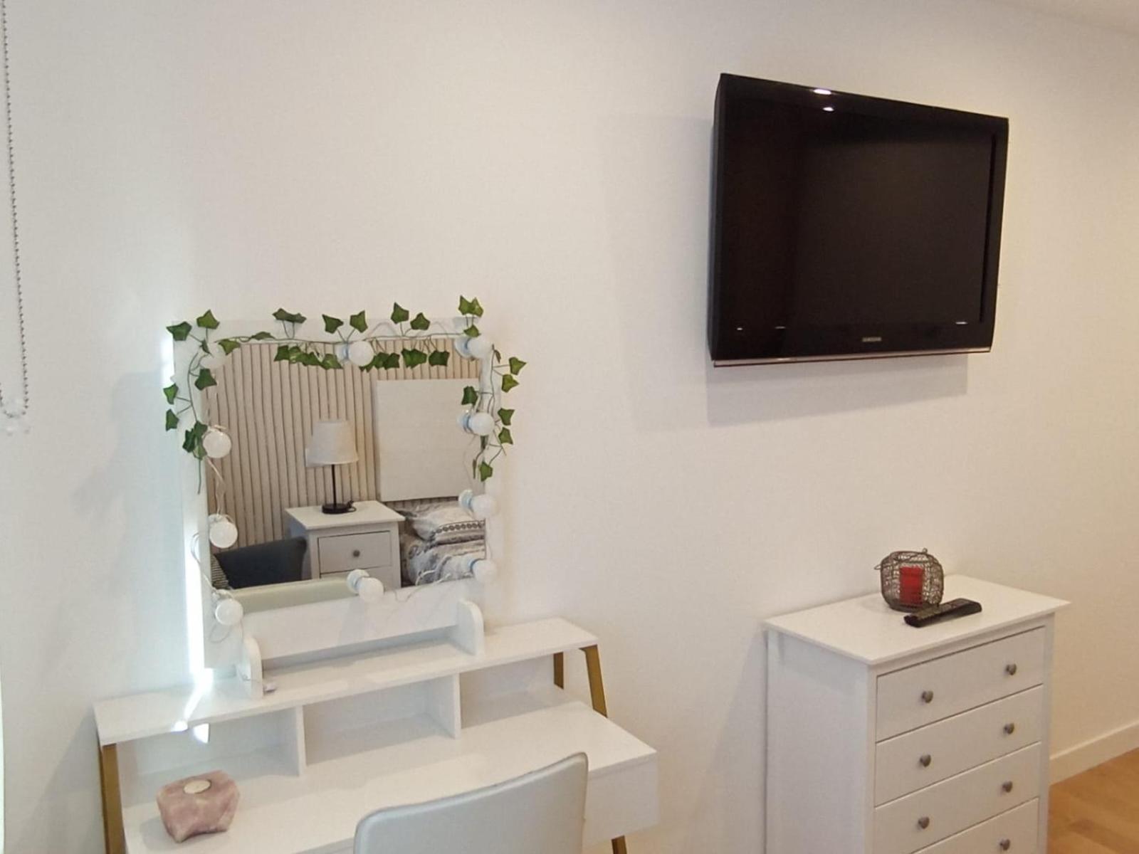 Apartamento Peace Home Astillero El Astillero Bagian luar foto